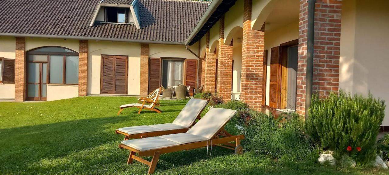 Villa Pieve Moncalvo Eksteriør bilde
